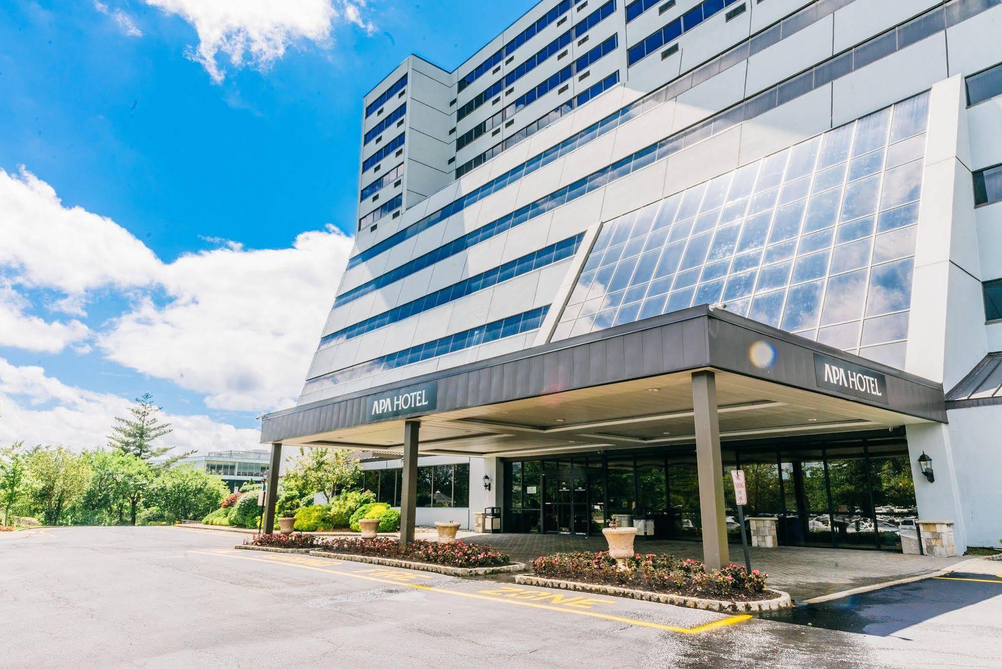 Apa Woodbridge Hotel 4*